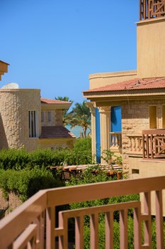 Buy an Apartment | Pools and Beach | Hurghada